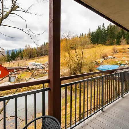 Karpatia, Sun & Snow *