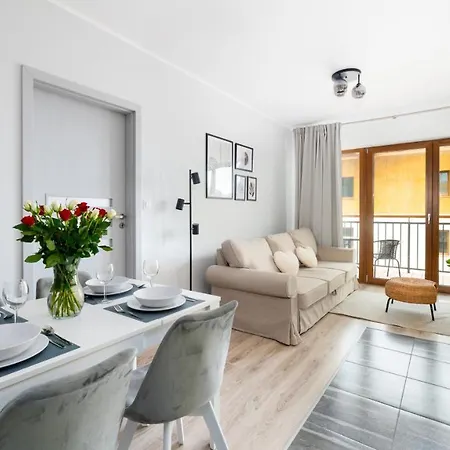 Karpatia, Sun & Snow *